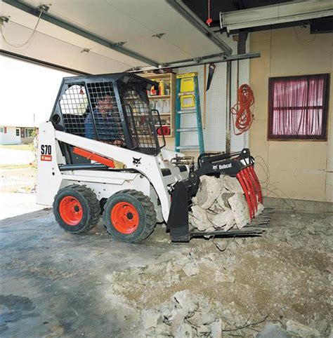 mini bobcat s70 skid steer specs|bobcat width clearance.